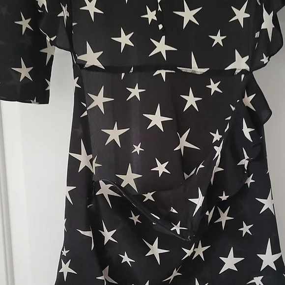 Women's dress - Picture 9 of 9